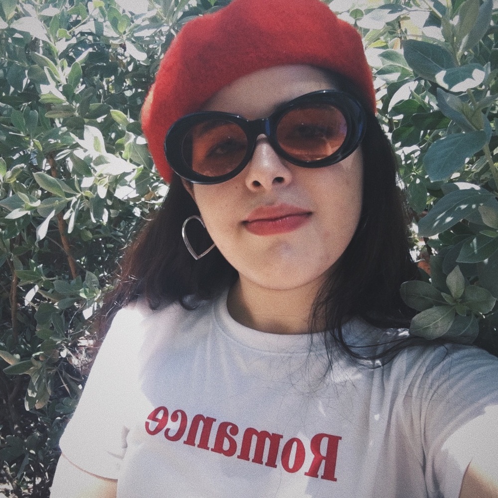 Meet your Posher, Gabriela